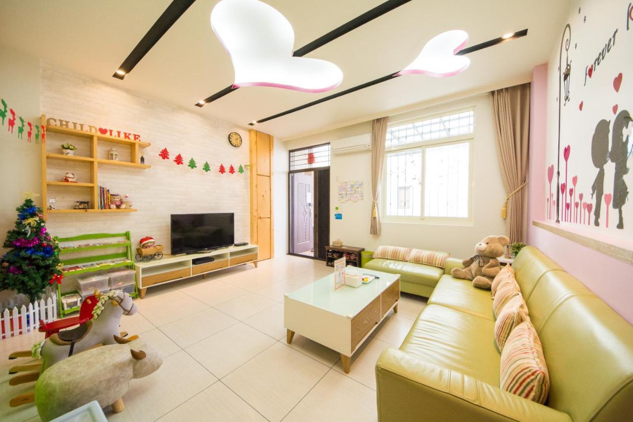 ไชลด์ไลค์ บี แอนด์ บี Bed & Breakfast อู่เจี๋ย ภายนอก รูปภาพ